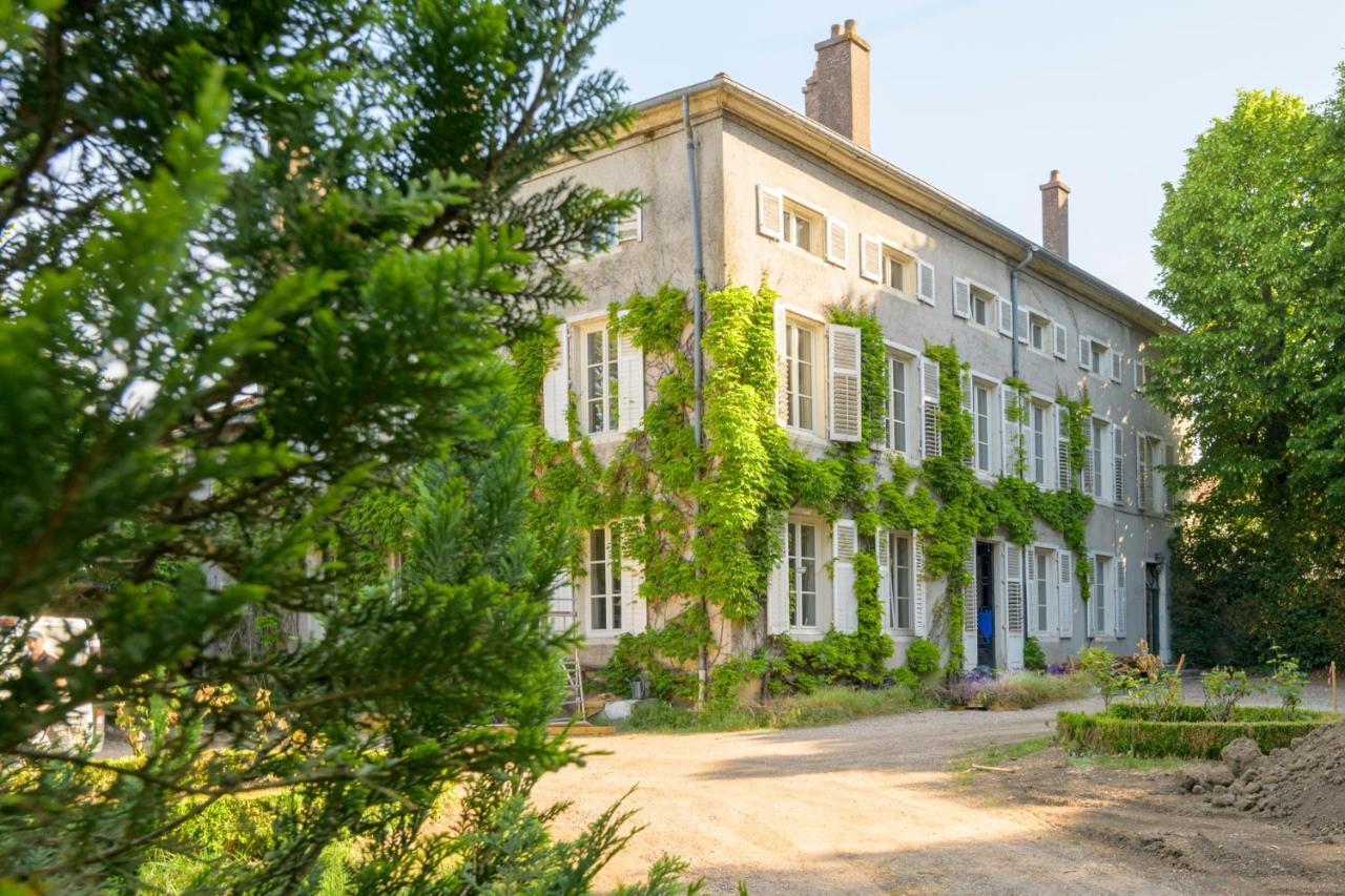 Pont-à-Mousson Logis Hotel Du Parc מראה חיצוני תמונה