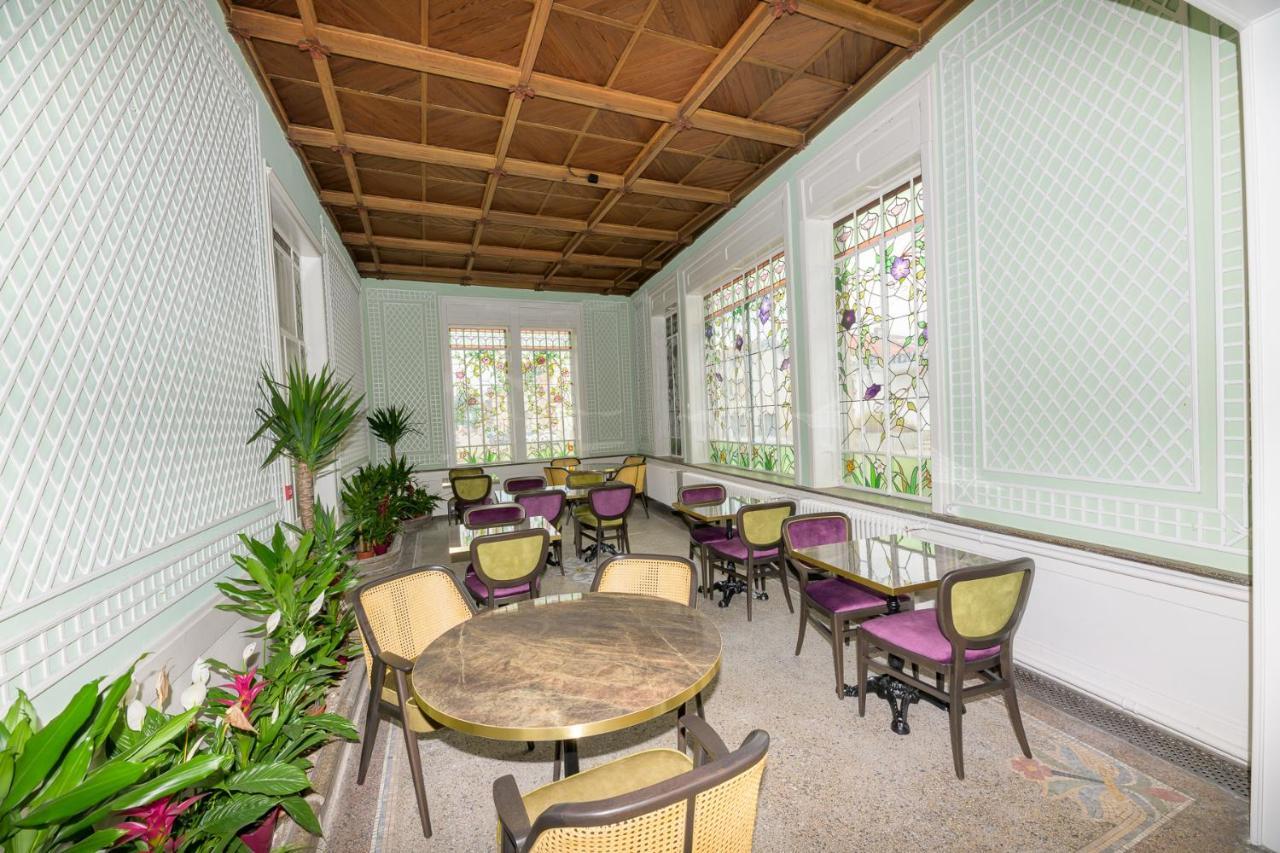 Pont-à-Mousson Logis Hotel Du Parc מראה חיצוני תמונה