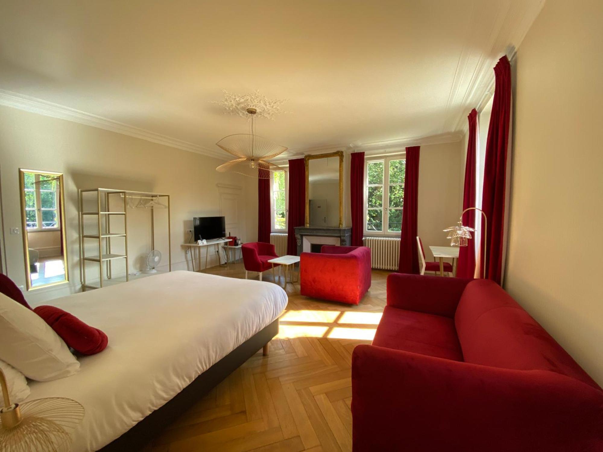 Pont-à-Mousson Logis Hotel Du Parc מראה חיצוני תמונה