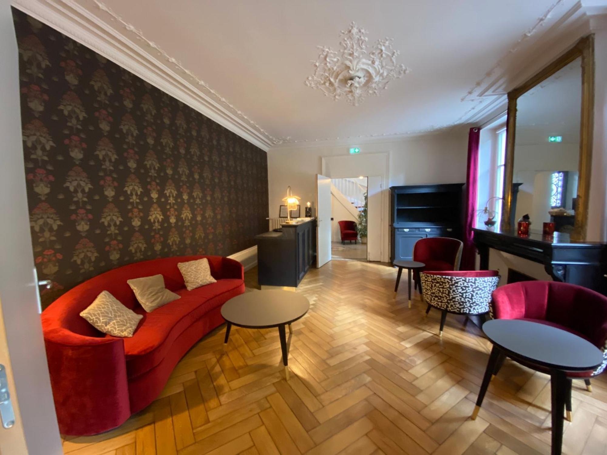 Pont-à-Mousson Logis Hotel Du Parc מראה חיצוני תמונה