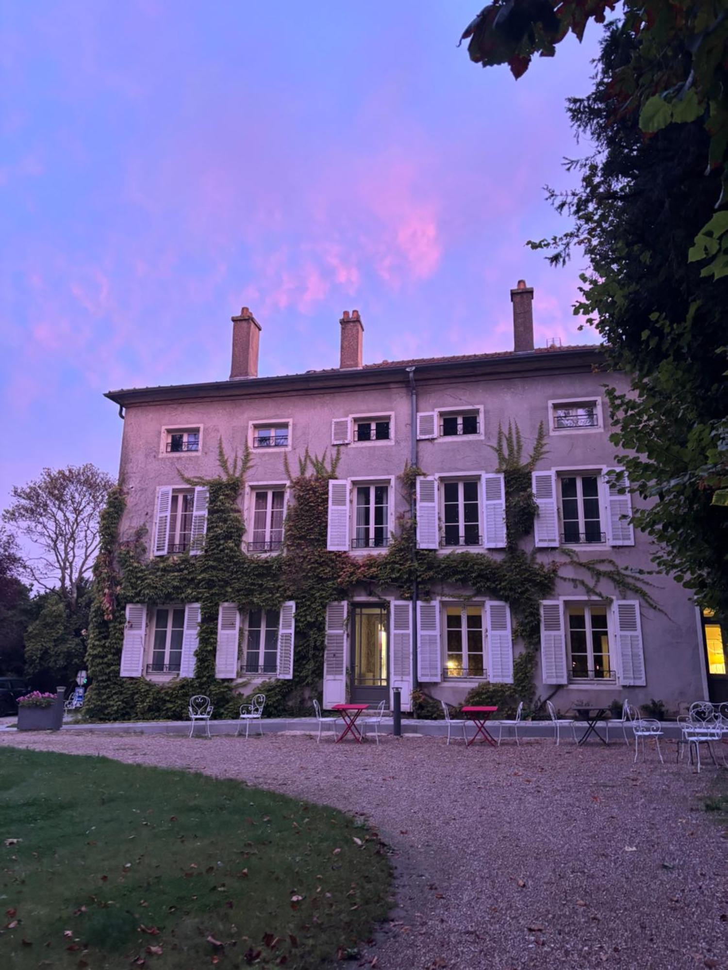 Pont-à-Mousson Logis Hotel Du Parc מראה חיצוני תמונה